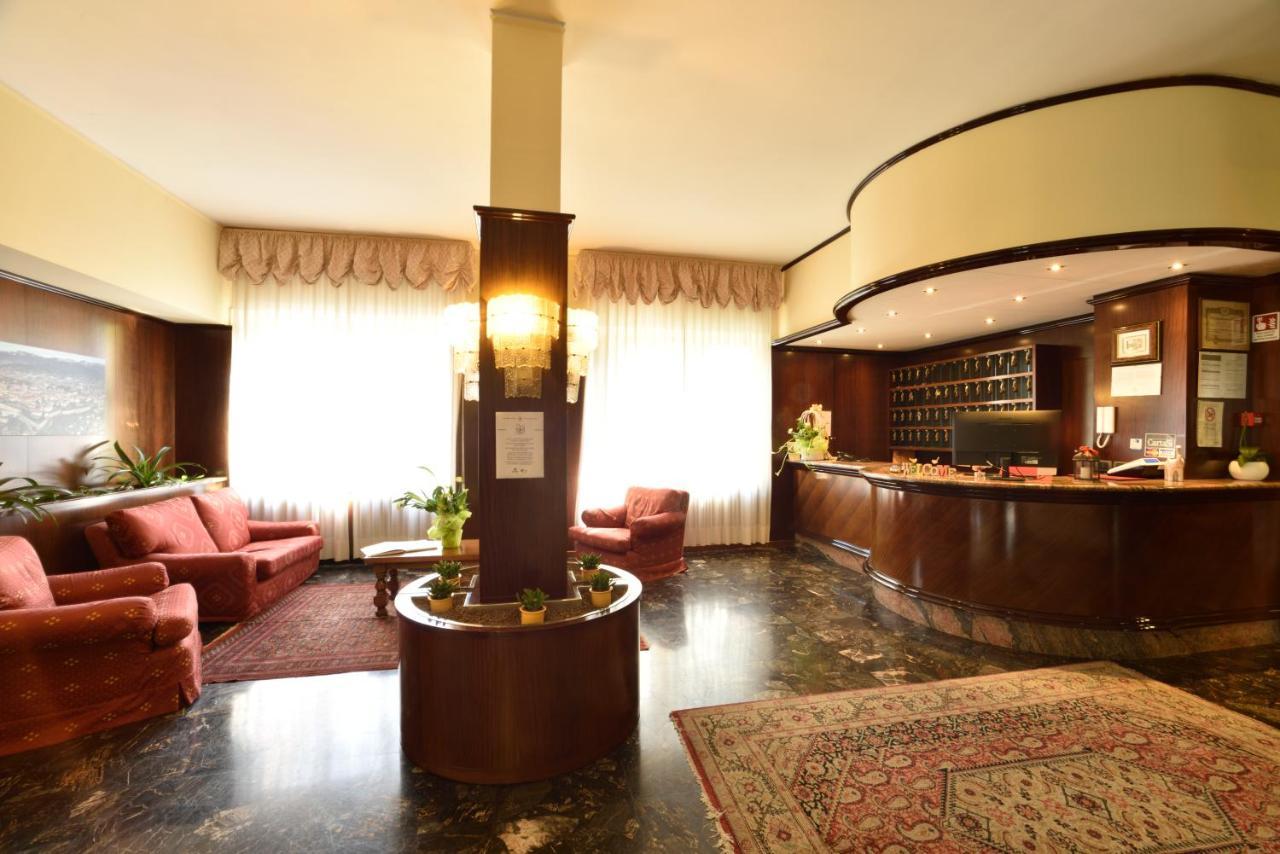 Hotel Bergamo San Bartolomeo Al Mare Exterior foto
