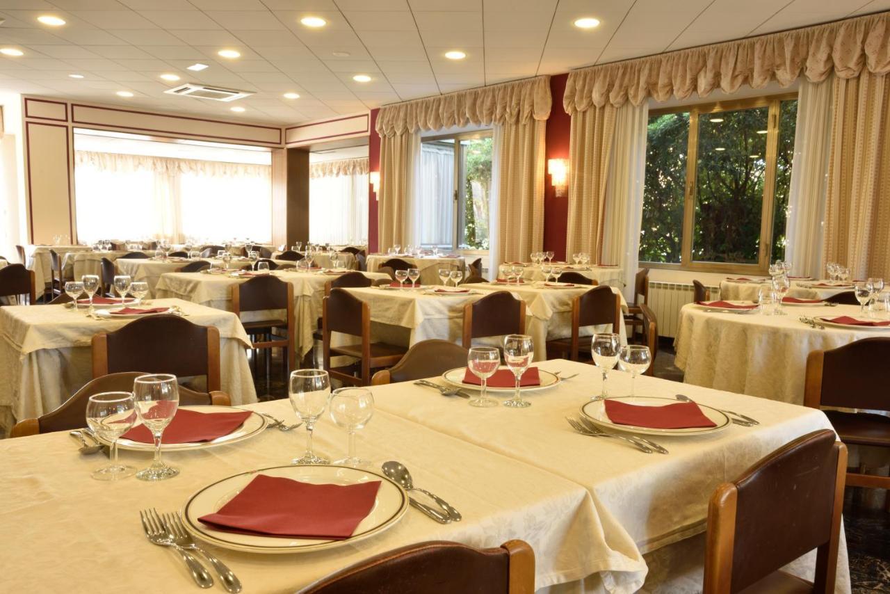 Hotel Bergamo San Bartolomeo Al Mare Exterior foto